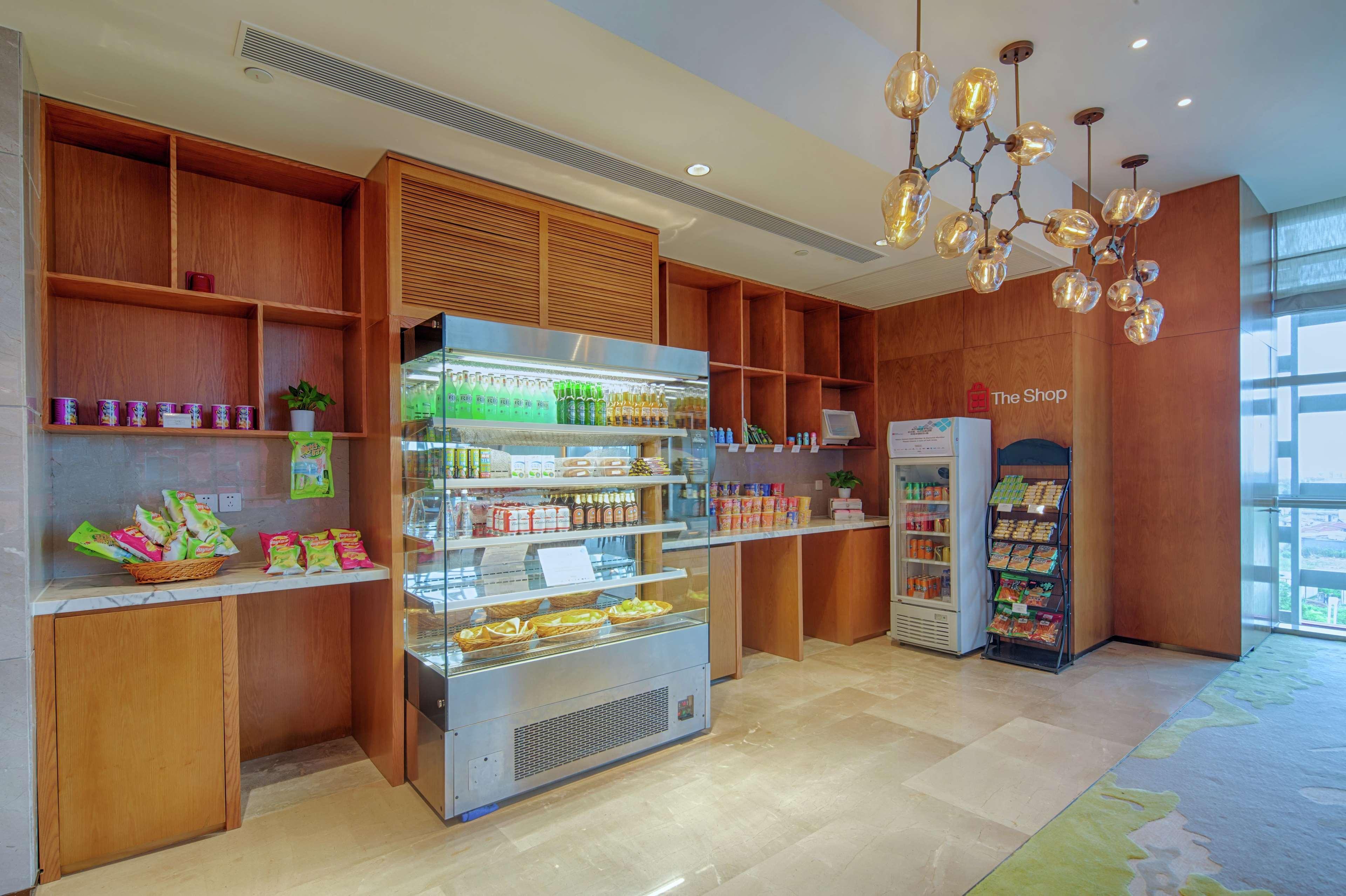 Hilton Garden Inn Zhuhai Hengqin Екстериор снимка