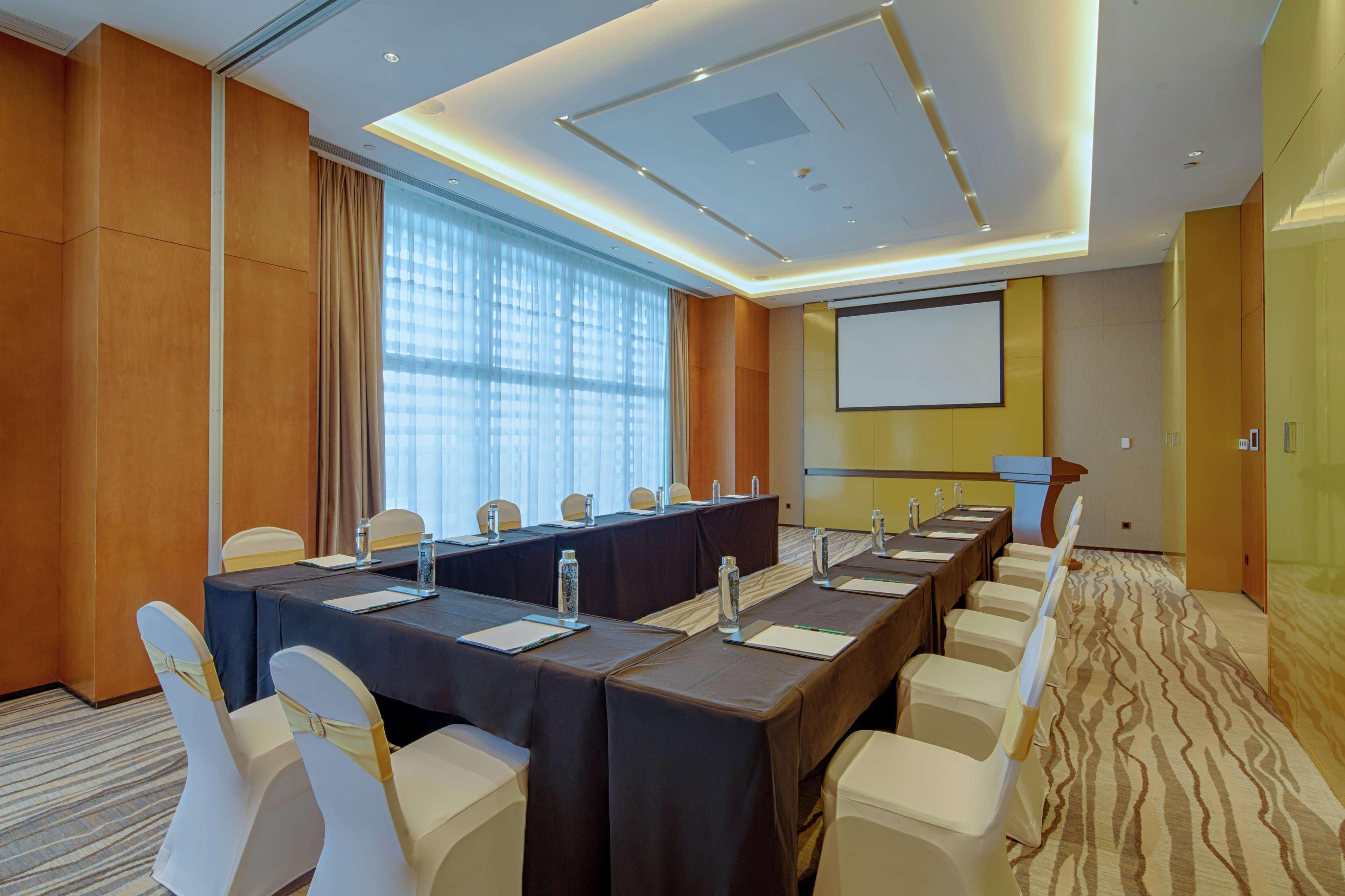 Hilton Garden Inn Zhuhai Hengqin Екстериор снимка