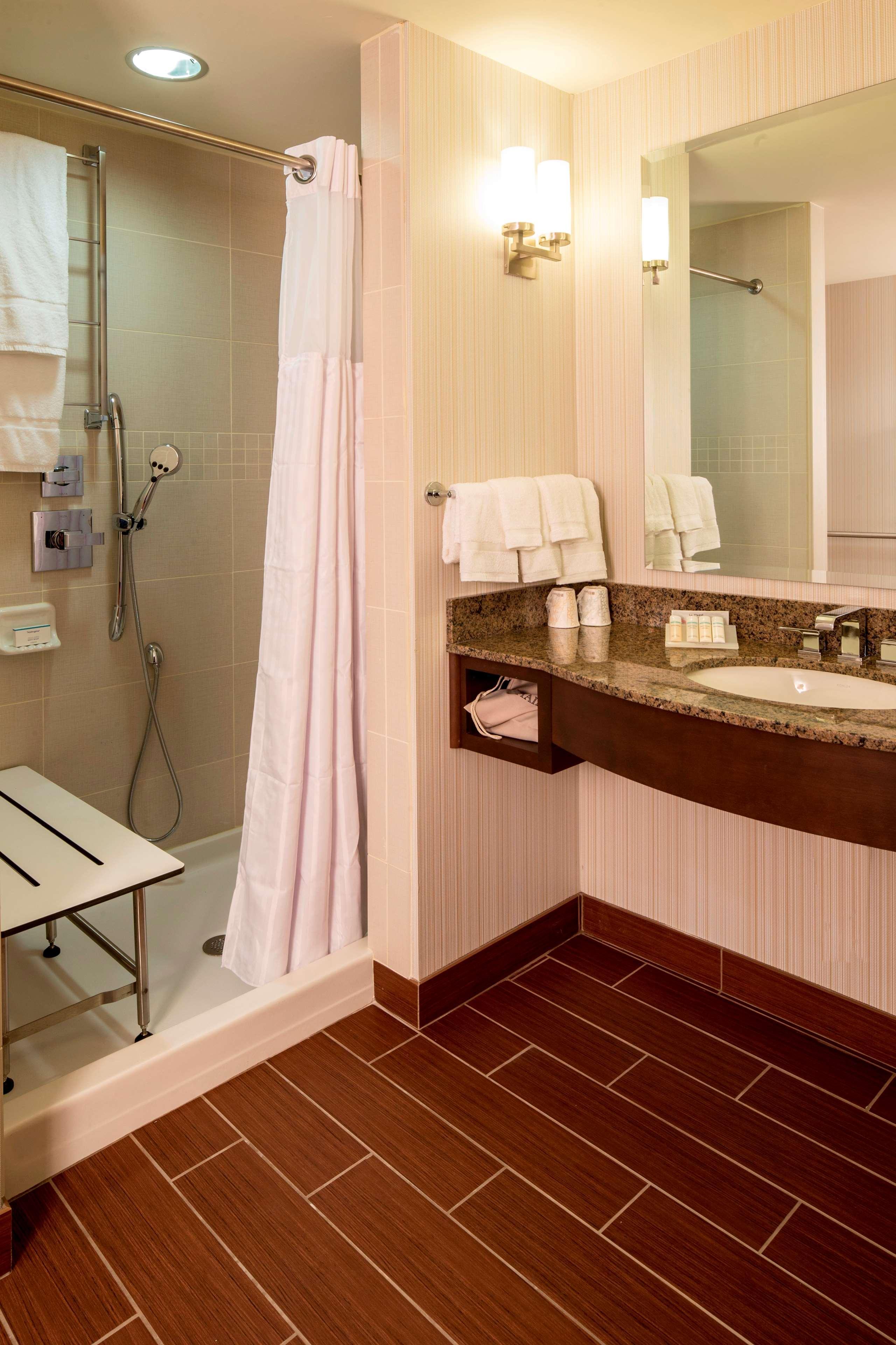 Hilton Garden Inn Zhuhai Hengqin Екстериор снимка